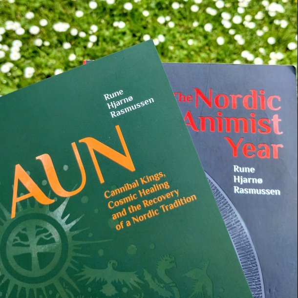 Set of the two books on Nordic Holidays and Seasons 